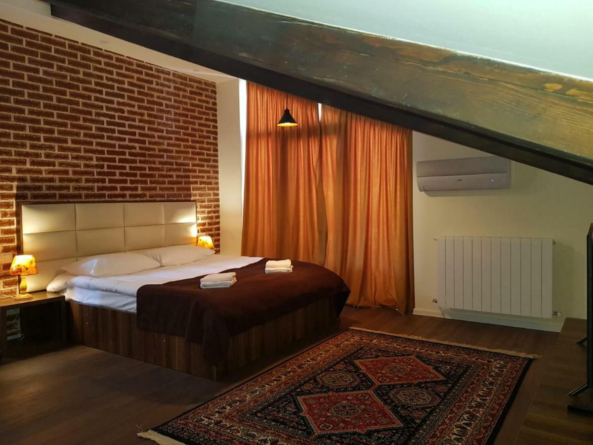 Apart Hotel Avlabari Yard Tbilisi Exterior photo
